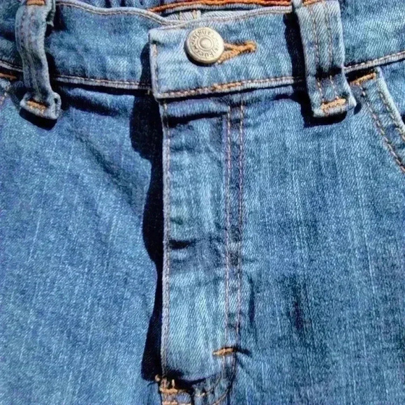 BOY'S WRANGLER CLASSIC STRAIGHT FIT JEAN 16 REG HIGH RISE MEDIUM WASH - Picture 5 of 11